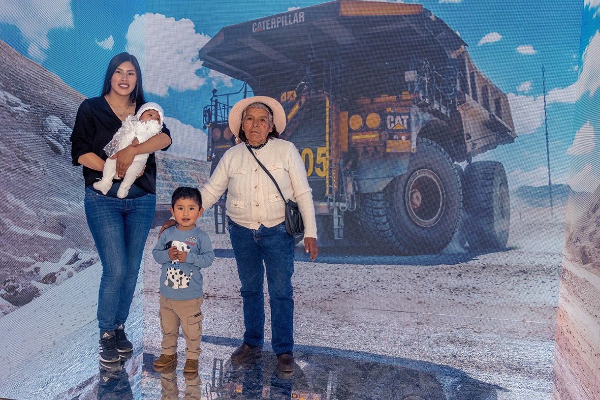 图为活动现场。迪马斯 摄